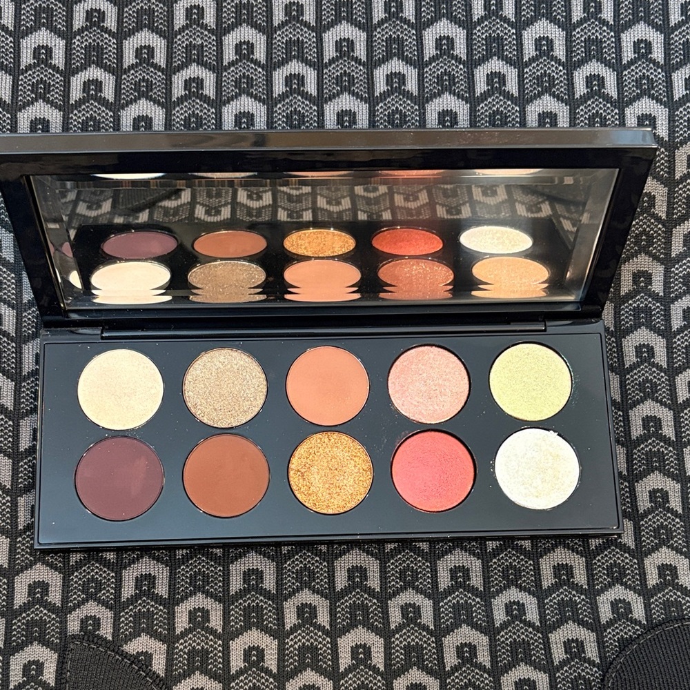 Pat McGrath Mothership V Palette